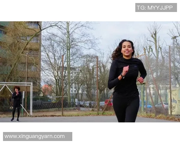 西班牙长发足球明星女运动员的风采与成就解析