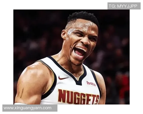 篮球明星安德鲁的传奇人生与赛场背后的奋斗故事